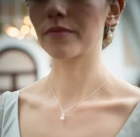 Abigail Bridal Pendant