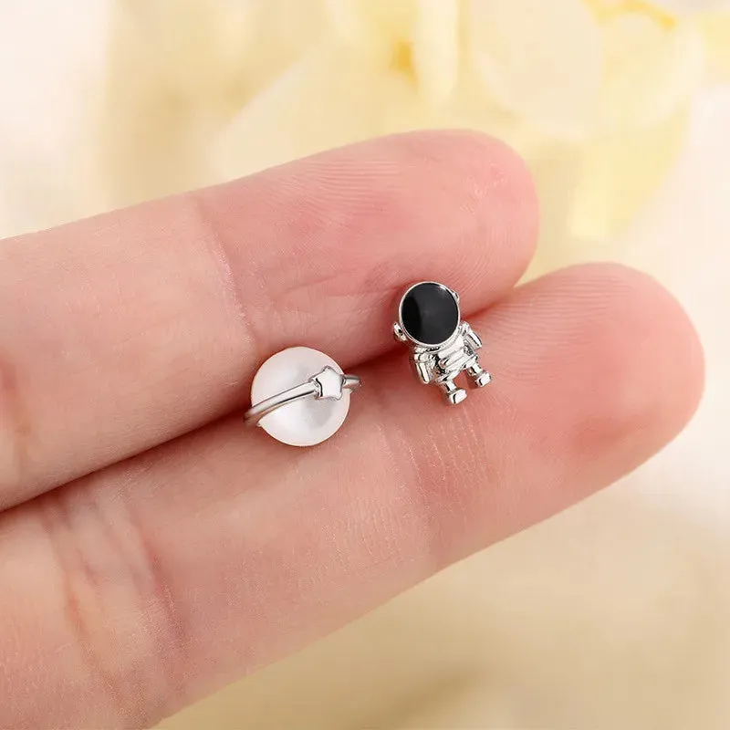 Asymmetric Cute Astronaut Planet Opal Simple Silver-Plate Earring