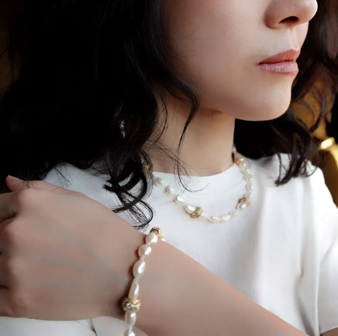 Baroque Pearl Necklace and Bracelet Set with Water Wave