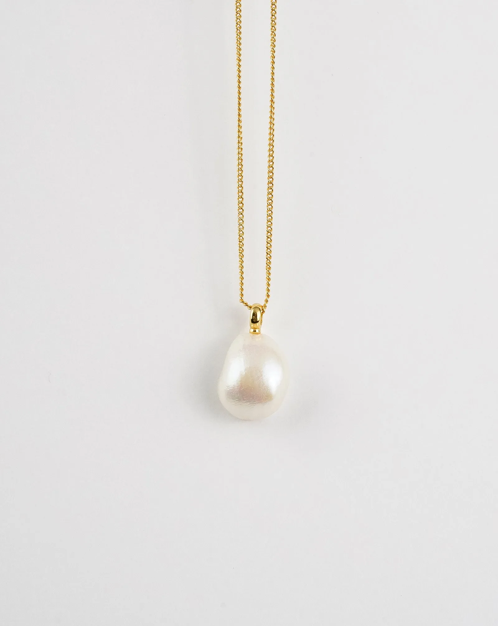 Classic Freshwater Pearl Necklace