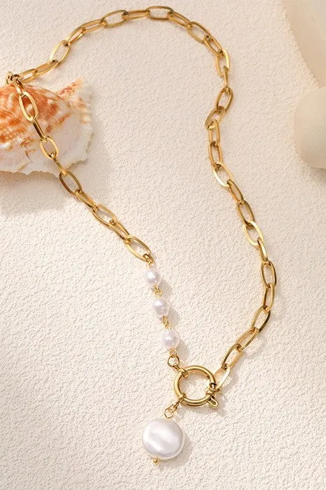 Classy & Elegant Pearl Chain Necklace