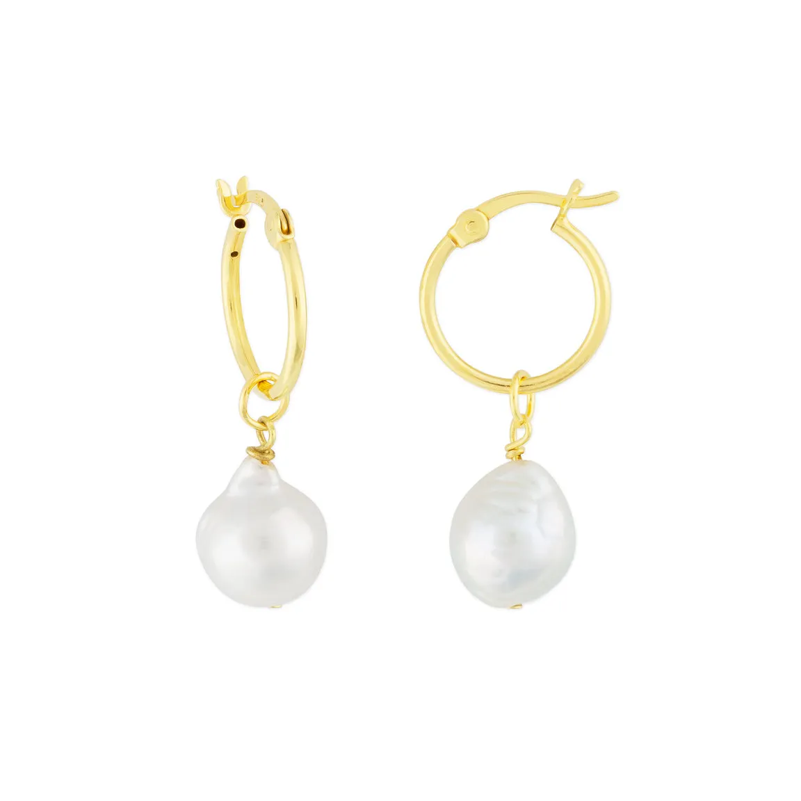 fyb Kaia Hoop Pearl Earrings in Gold