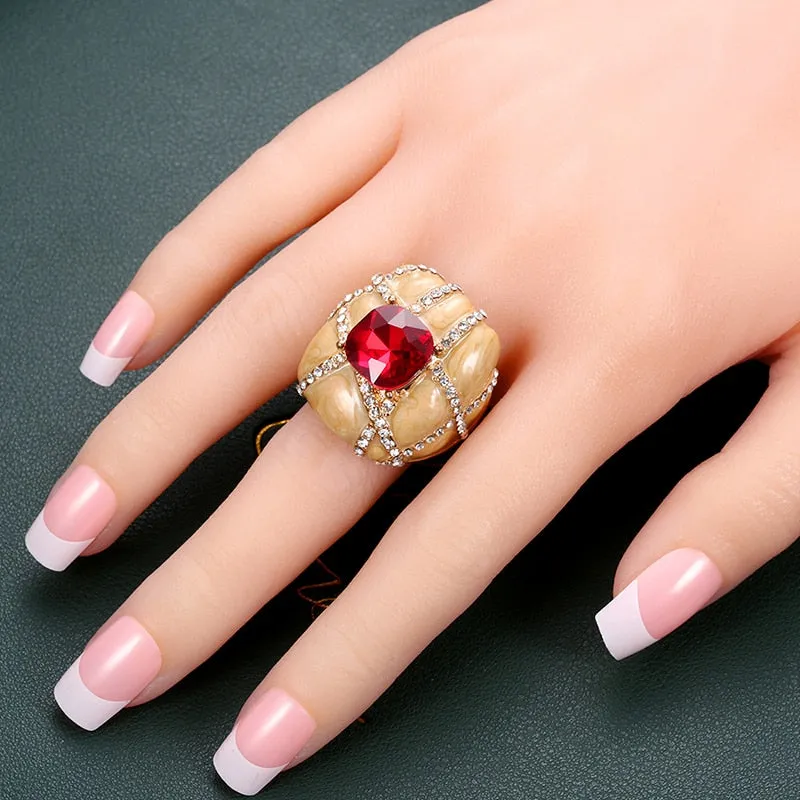 Trendy Jewelry Cocktail Rings for Women with Crystal in Gold Color