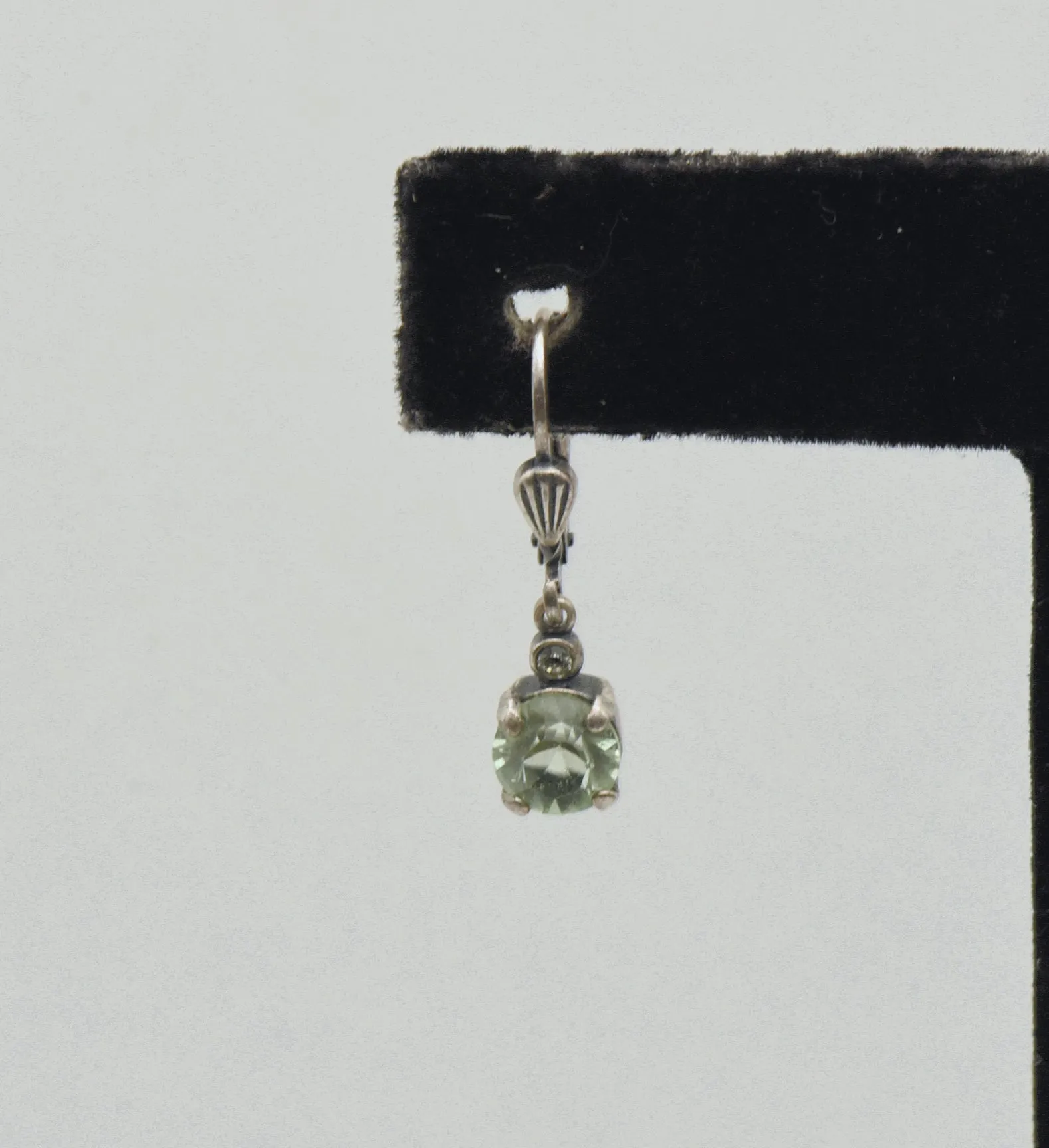 UNMATCHED Vintage Pale Green Glass Crystal Dangle Earring