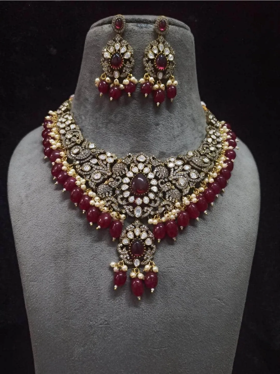 Victorian Necklace With Danglings